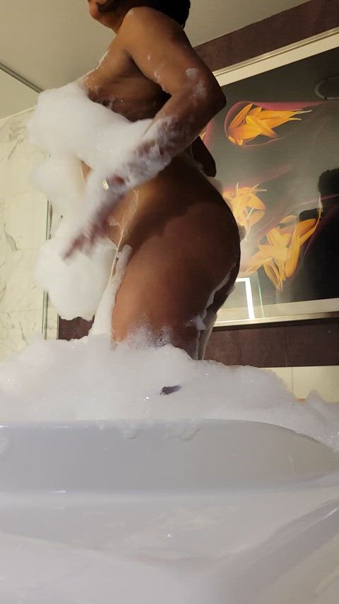 amateur ass bathroom bathtub bubble butt foreplay nsfw nude onlyfans shower amateur-girls