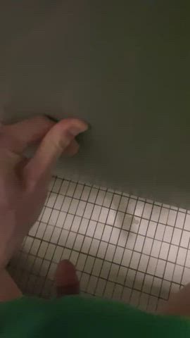 Love a good understall handjob