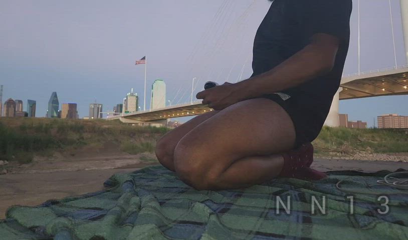 Dildoing myself Public