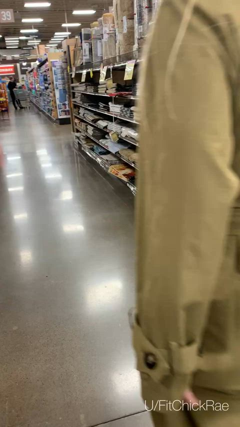 I forgot I was here to get groceries