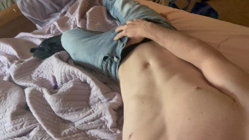 Want to make it a slutty Saturday? 😏