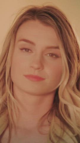 Blowjob British Candid Celebrity Emma Watson Eye Contact TikTok gif
