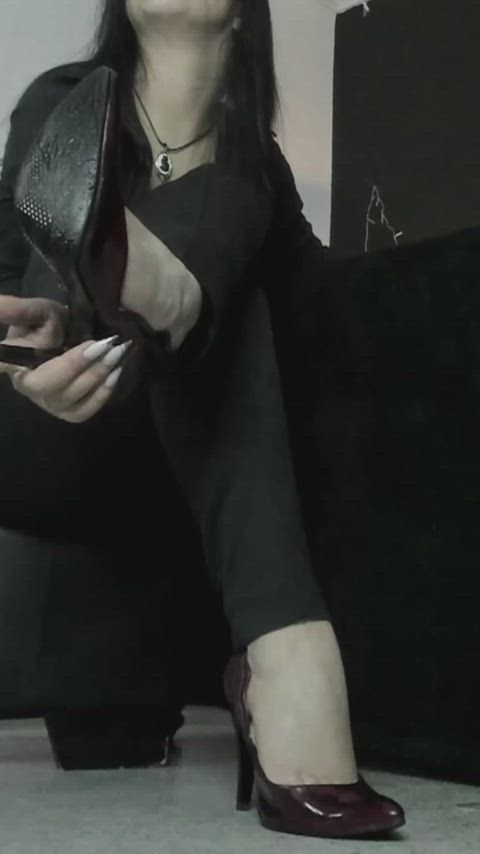 femdom goth heels mistress sph amateur-girls latinas real-orgasms gif