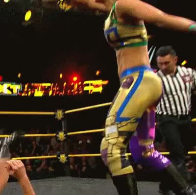 Bayley Jiggle