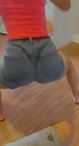 Ass Dancing Ebony Latina MILF Twerking Wife gif