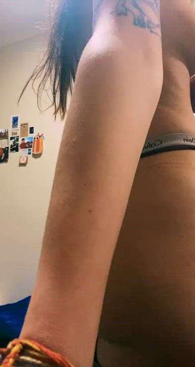 POV : DOGGYSTYLE ONLY. 18 year Old kiwi cum dump 🔥🍑