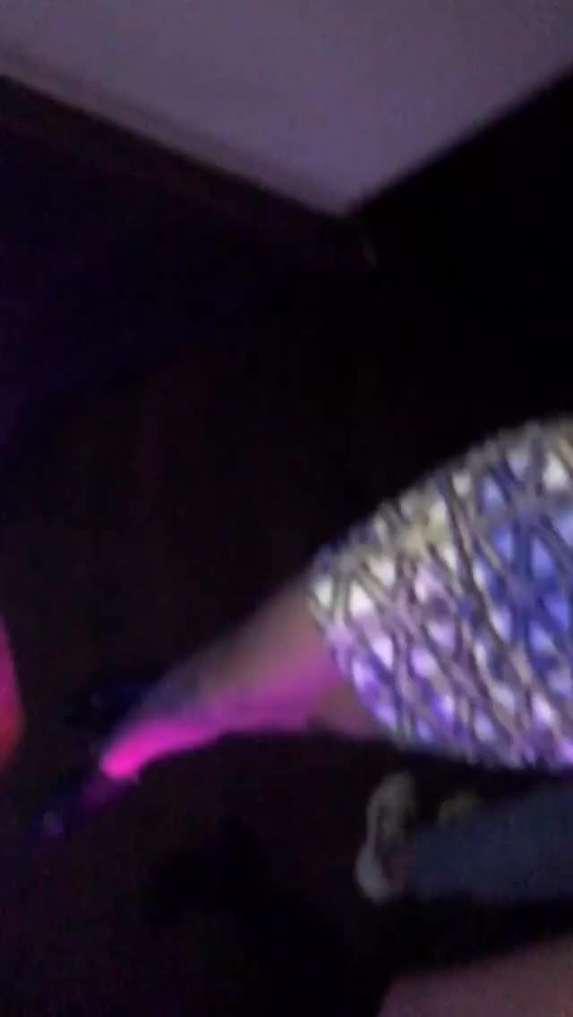 Damla & Merve dancing in a club - 3