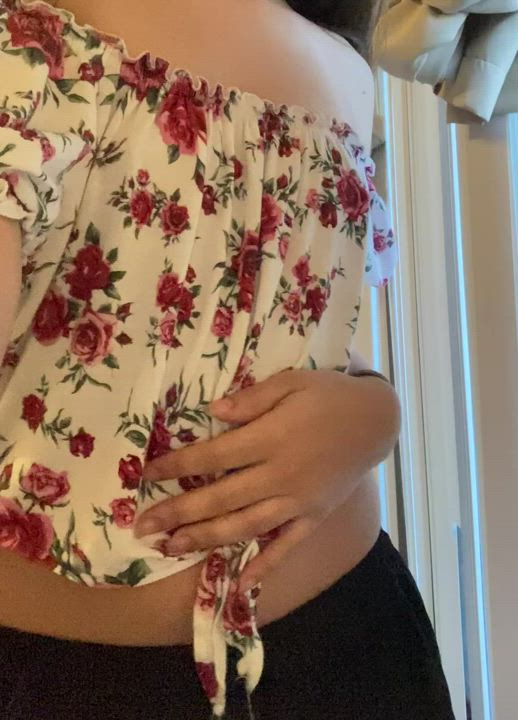 Who needs a bra when they’re this small 🍒