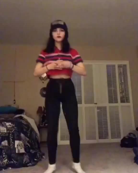 Tik Tok What’s New Scooby Doo Scooby Doo Theme Song Lucifersexdoll 10 Hour Versi...
