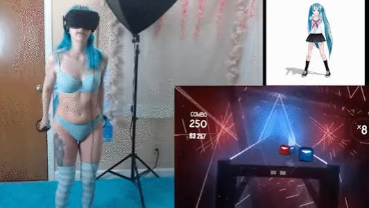 Beatsaber in Lingerie