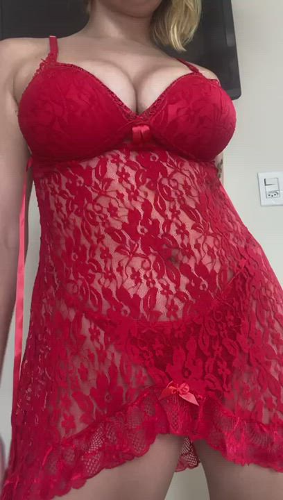 I am the girl of your Dreams: naughty natural busty blonde ? REAL intimate conversation
