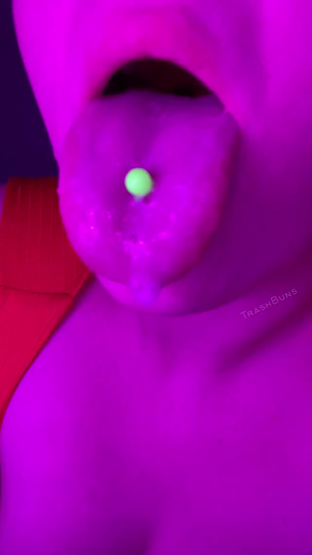 Spitty flicks