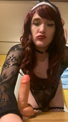 Eye contact is key