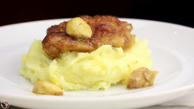 Slow Cooked Garlic Chicken