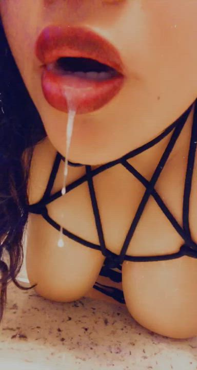 He pumped me full of cum💦.. I still want more!😈 Who wants to be next??😍[OC][F]