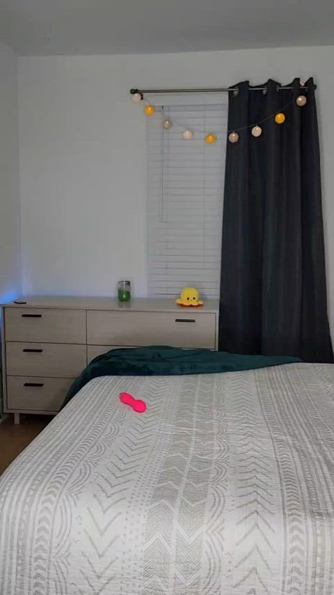 oh hello! wanna play with my boobs?