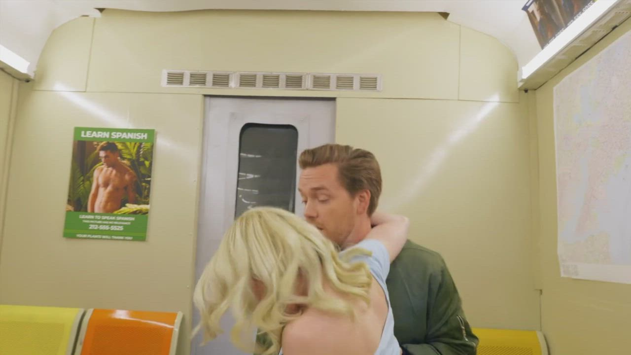 Why this never happen to me on the subway?