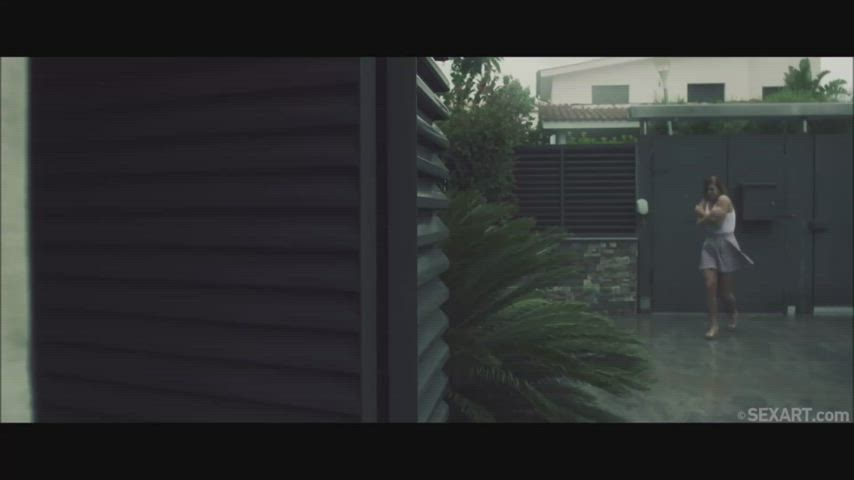 Chrissy Fox - Lost in the rain