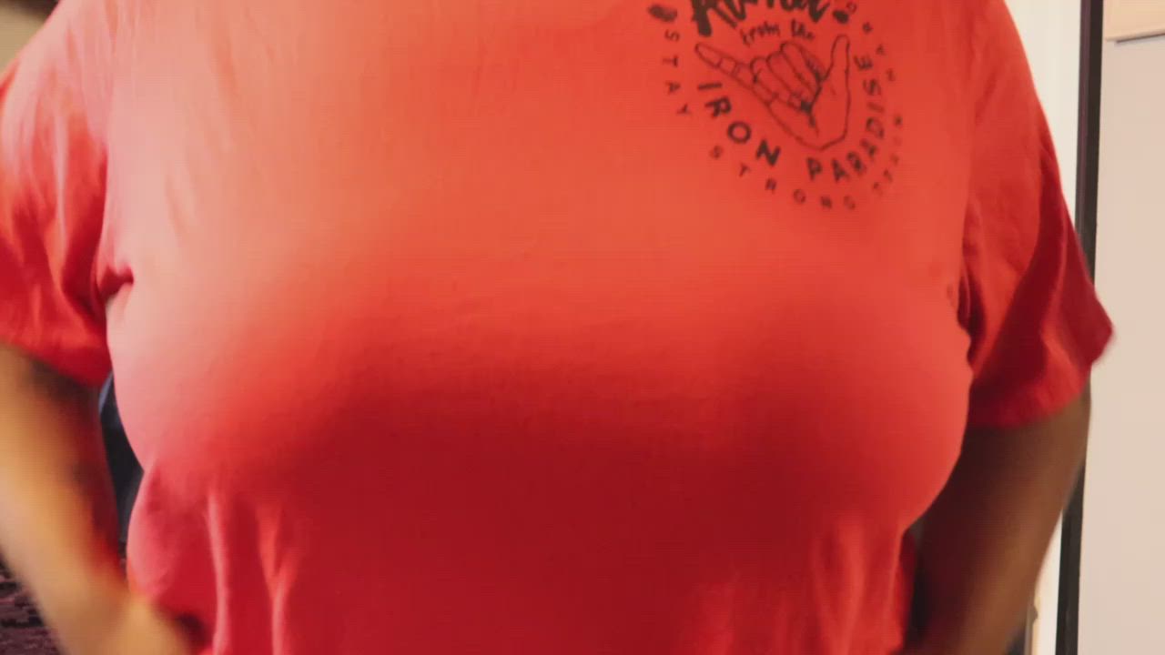 Bouncing Tits Huge Tits Titty Drop Porn GIF by taurusreddxxx