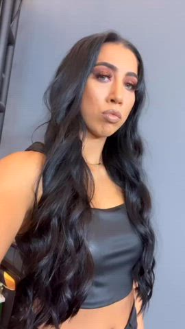 cute lips pretty tall wrestling gif