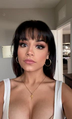 Latina Tits Boobs Big Tits Flashing Bangs Smile gif