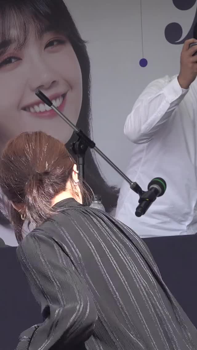 Apink - Eunji 191013 5