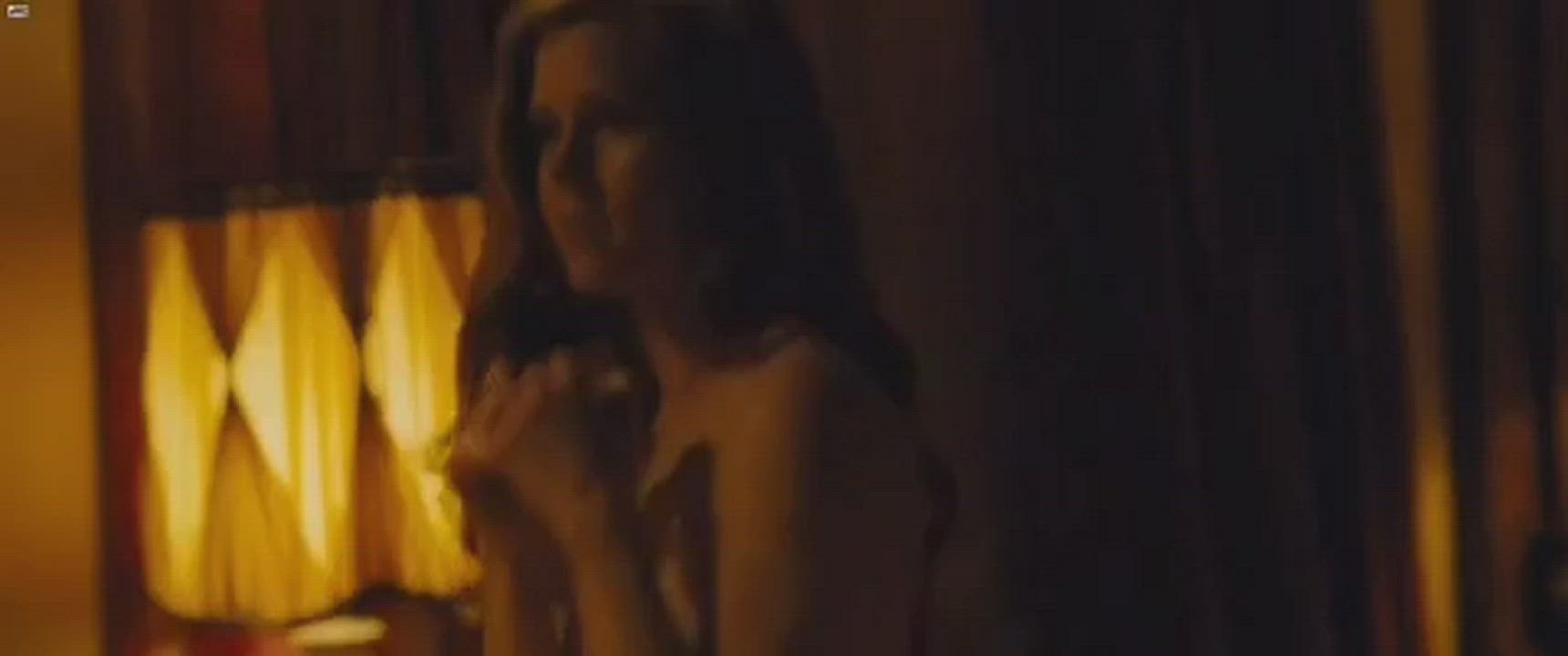 Amy Adams is just too hot