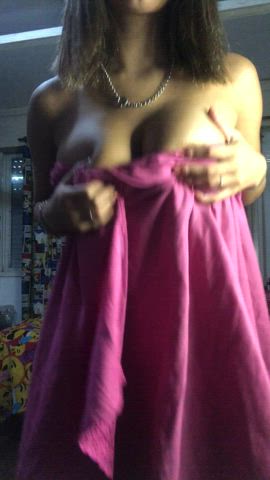 amateur ass big tits booty huge tits natural tits tits gif