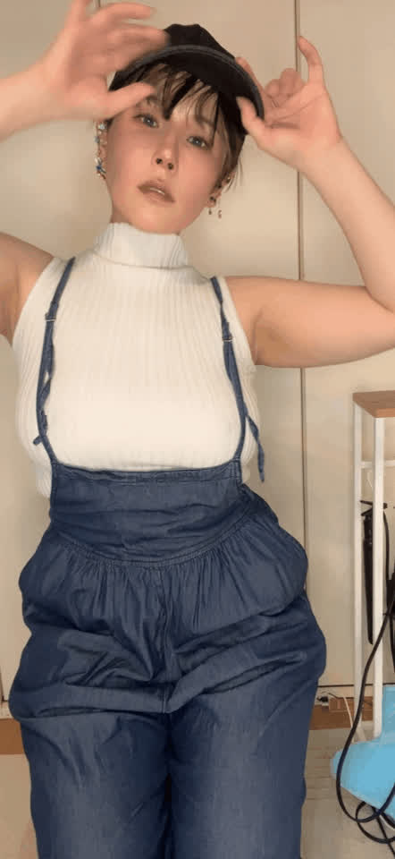 not the biggest but they’re natural [reveal]
