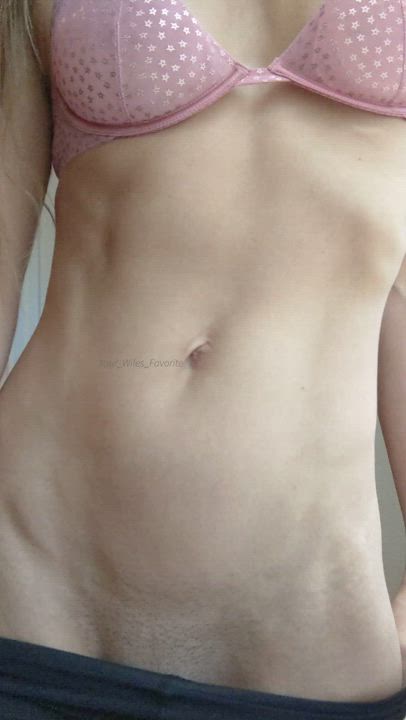 I made this video for girl that wanted to see a sexy pic of my abs, do you think