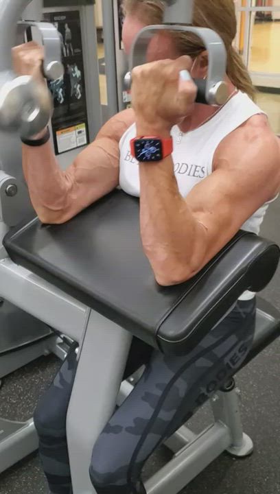 Made a mistake...Here is the arm workout clip that I meant to post...I did the wrong