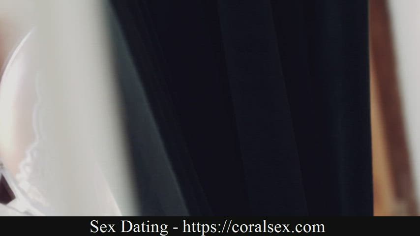 Booty Bouncing Tits Brunette Cleavage Clit Rubbing Dripping JOI Outdoor Squirting