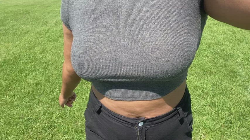 Walk braless with me in the park? 😇