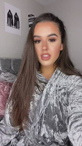 Babe Brunette Teen gif