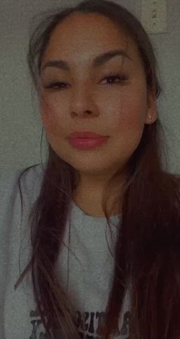 Wow look I’m fully dressed 👀👀 I’m high and horny 🥲