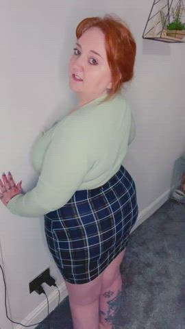 BBW Big Ass Jiggling Redhead Scottish Shaking gif