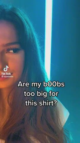 18 years old amateur big tits boobs clothed cute natural tits pretty tits gif