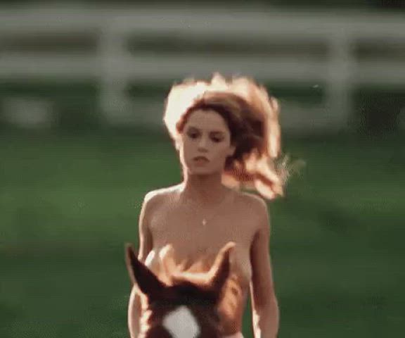 boobs bouncing bouncing tits jiggle jiggling outdoor gif