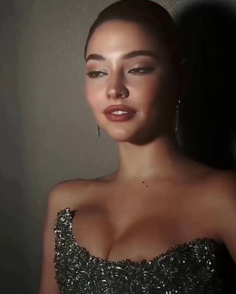 Madelyn cline