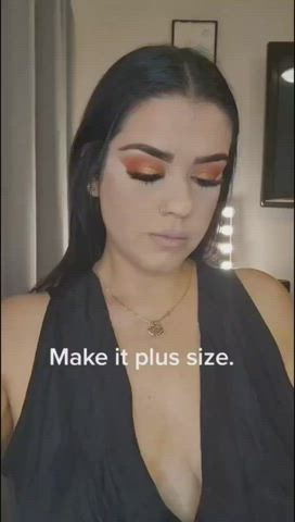 Plus size angel 🌶️ Watch her lives on clapper link on her bio IG - @sarahs_mayhem