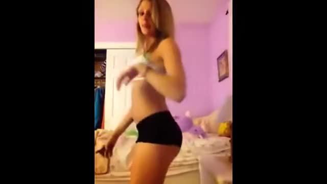 Hot blonde dancing!!