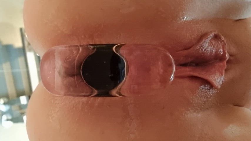 Trough the looking glass