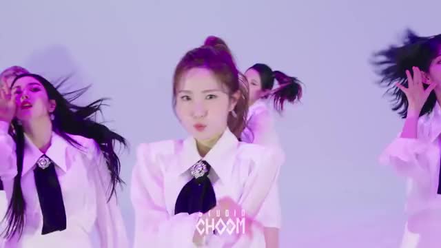 200617 <Studio Choom BE ORIGINAL> Secret Story of the Swan // hitomi