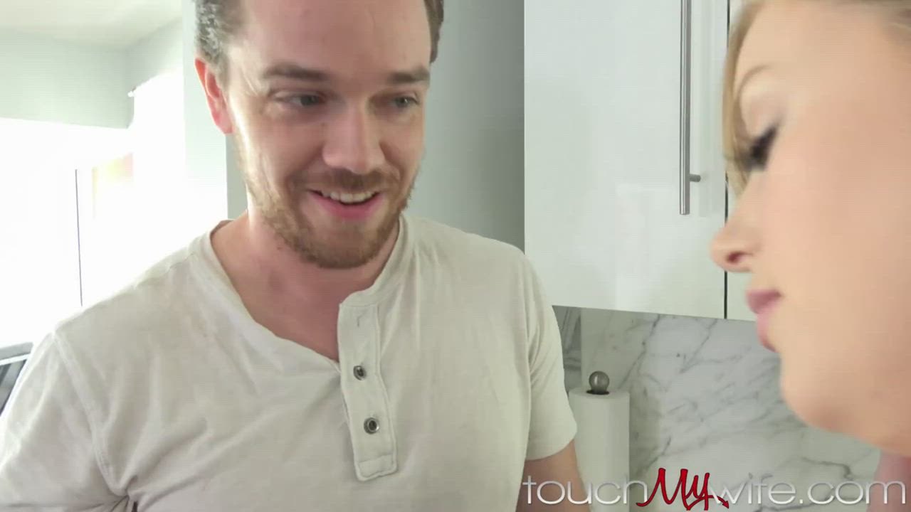 Dolly Leigh - TouchMyWife