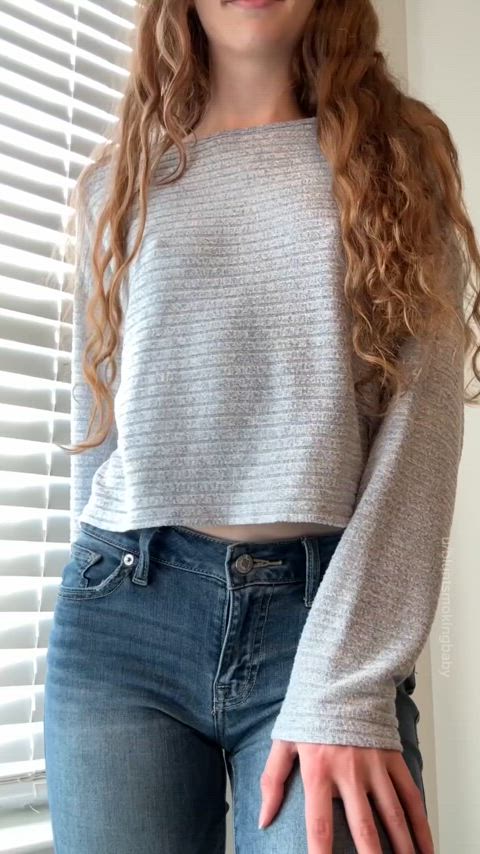 erect nipples jeans nipples onlyfans petite pokies redhead skinny small nipples small