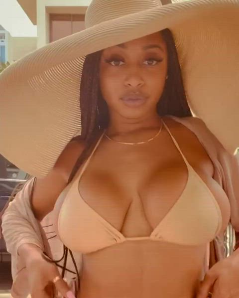 big tits bikini boobs ebony tits gif