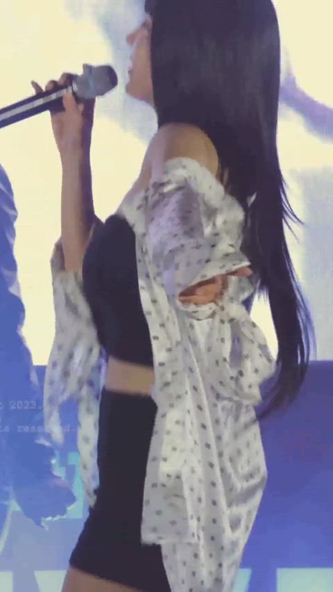korean tits kpop gif