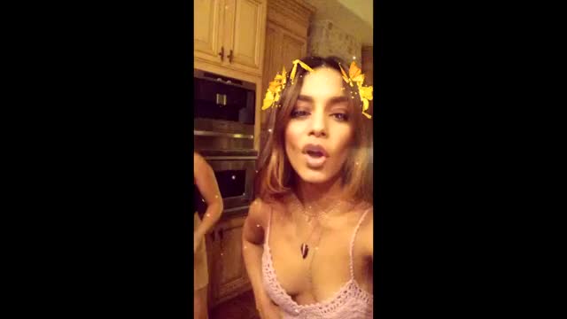 Vanessa Hudgens 