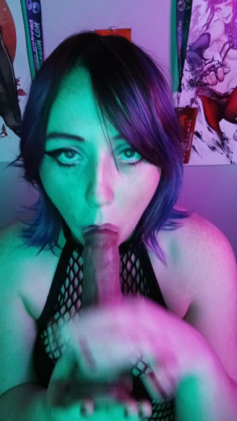 amateur blowjob cute deepthroat dildo eye contact handjob lingerie pawg sucking amateur-girls