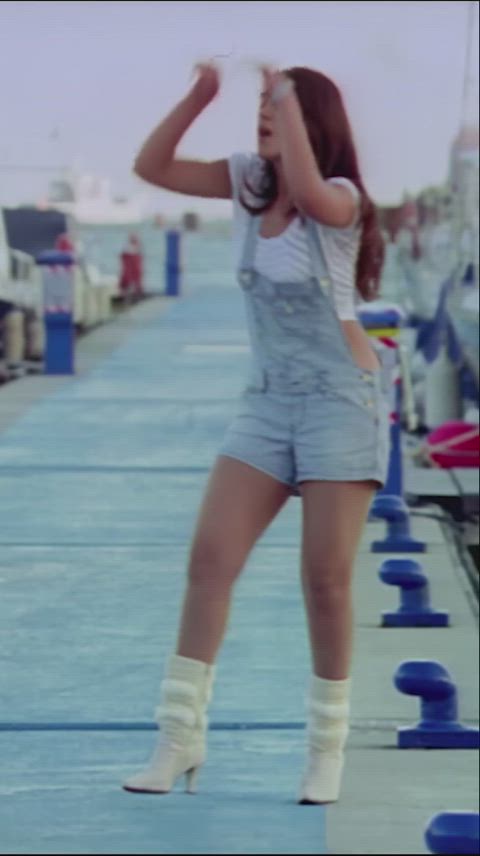 babe celebrity cute gif